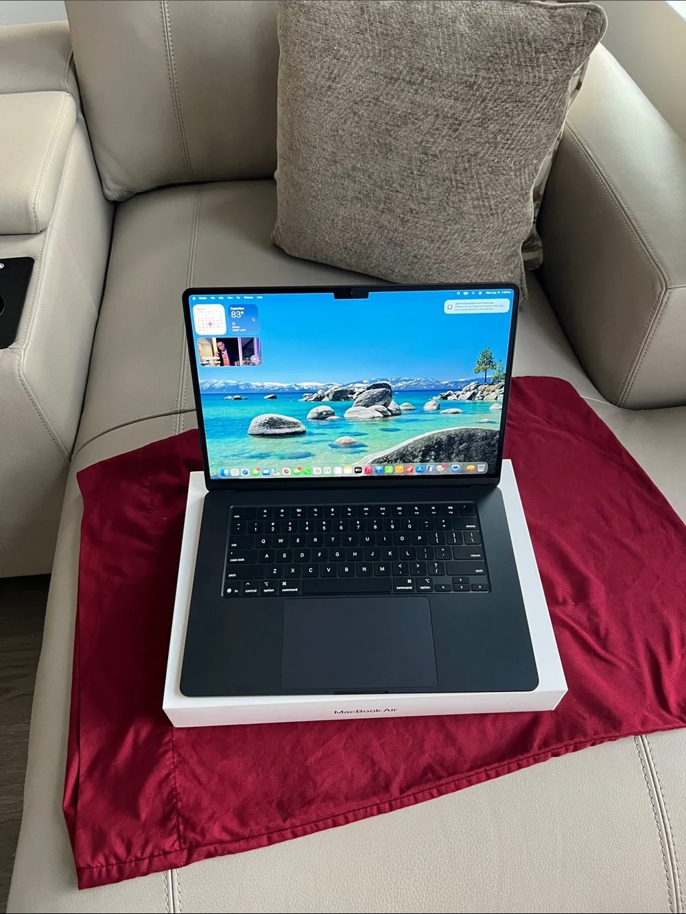 Apple MacBook Air - Midnight  Finish